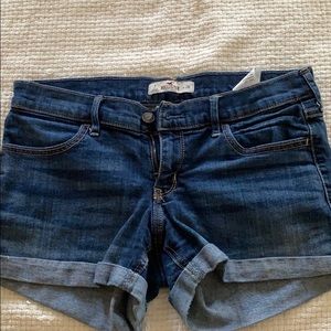Hollister Midi Shorts